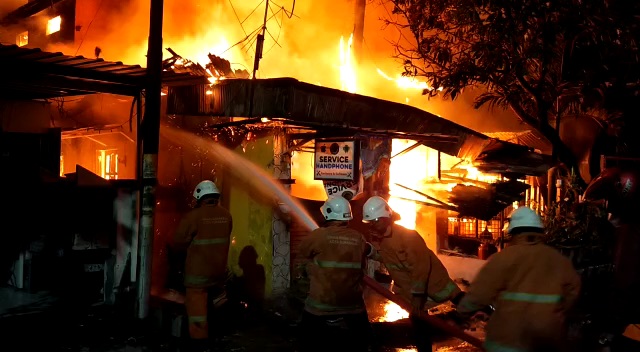 Kebakaran yang Merenggut Nyawa Ibu dan Anak Diduga dari Kios Bensin