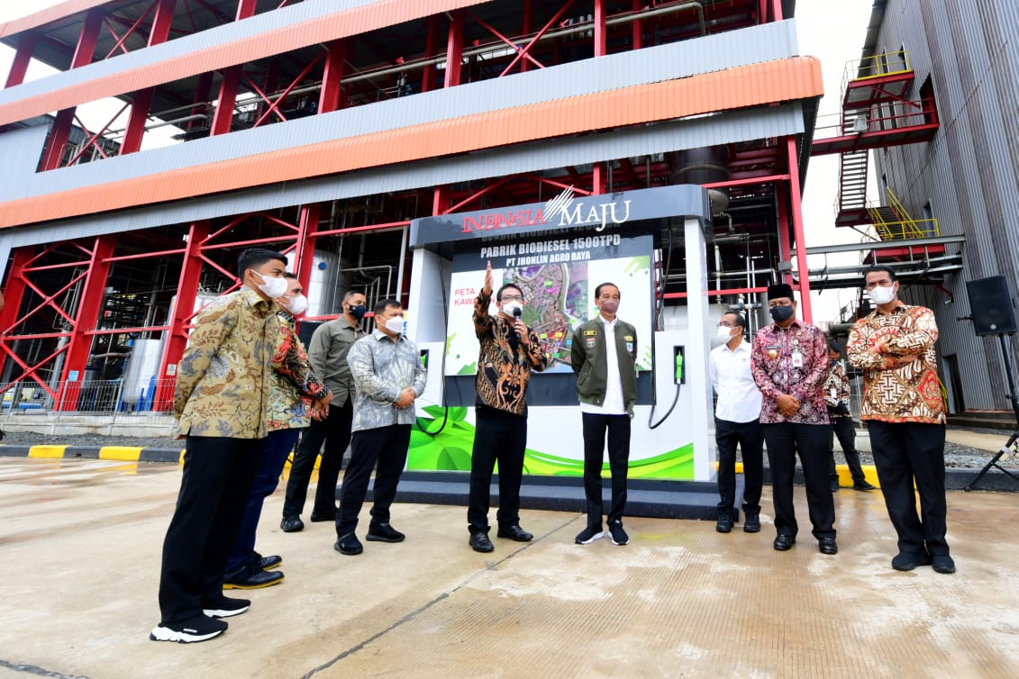Presiden Jokowi Tegaskan Pentingnya Hilirisasi dan Industrialisasi Kelapa Sawit Nasional