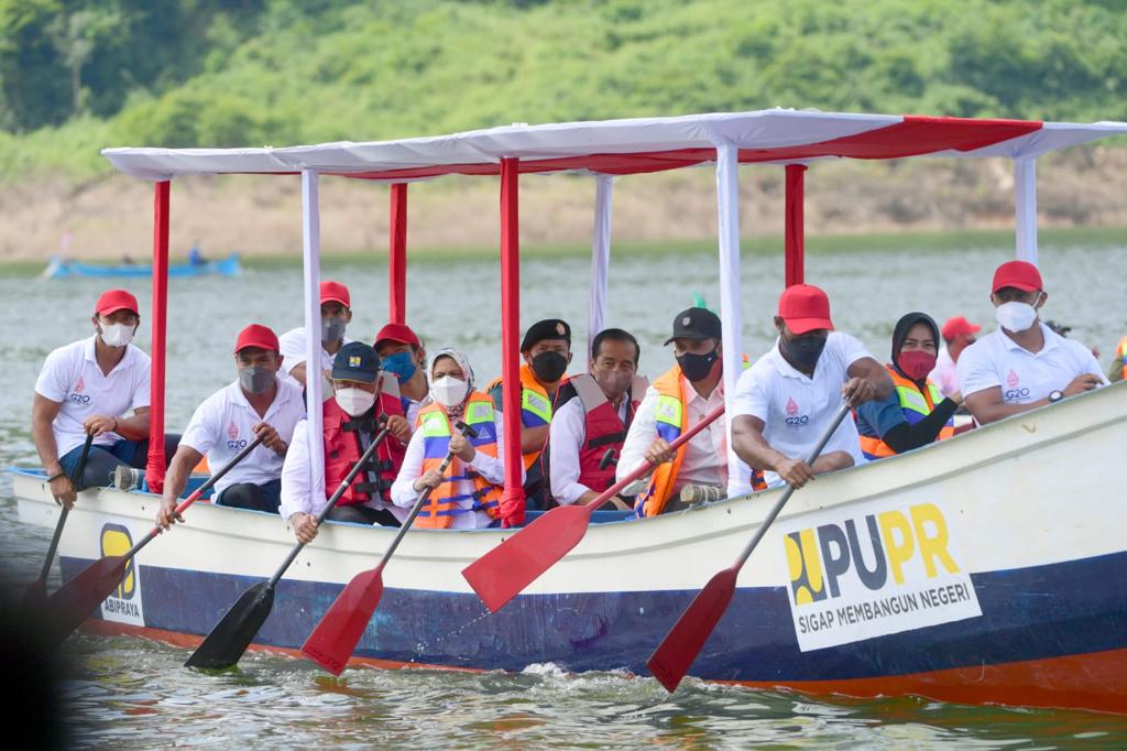 Presiden Jokowi Resmikan Bendungan Bintang Bano di Sumbawa Barat