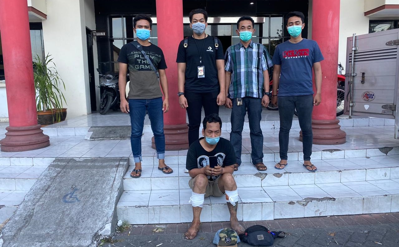 Tiga Kali Beraksi, Bandi Jalanan Ditembak