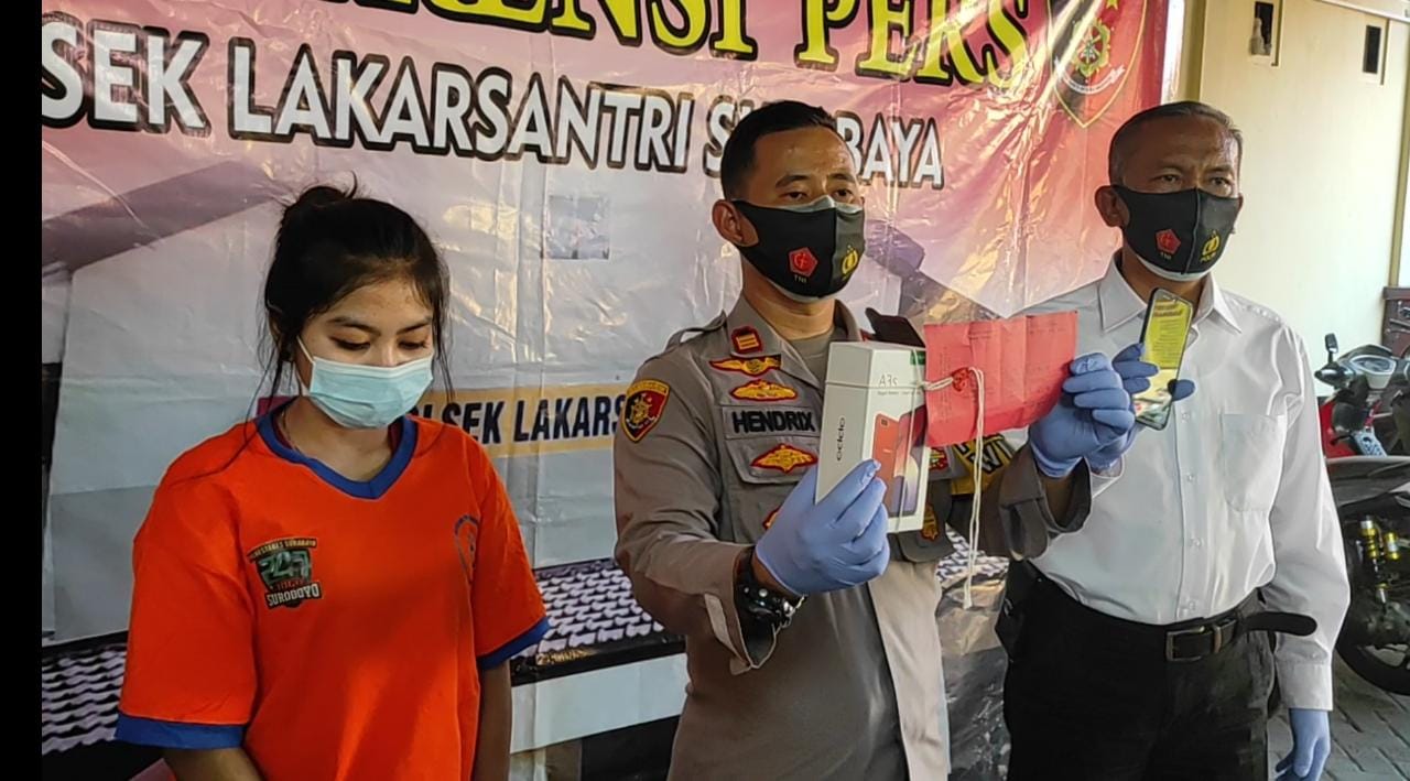 BO Sepi Gadis Cantik Begal HP