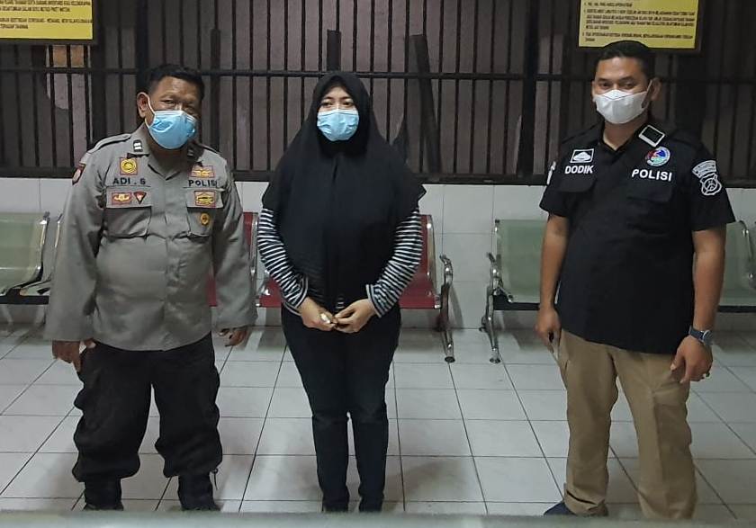Janda Berjilbab Ini Jadi Pengedar Ekstasi Jaringan Lapas