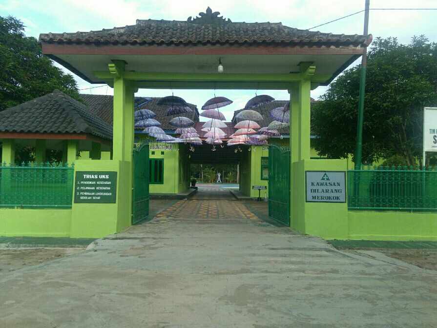 Kepala Sekolah di Lampung Bantah Mark Up Data Siswa demi Dana BOS