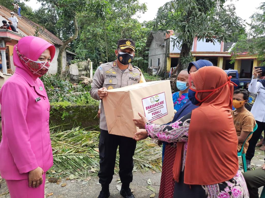 Kapolresta Blitar: Anggota Kepolisian harus Sigap Bantu Korban Bencana