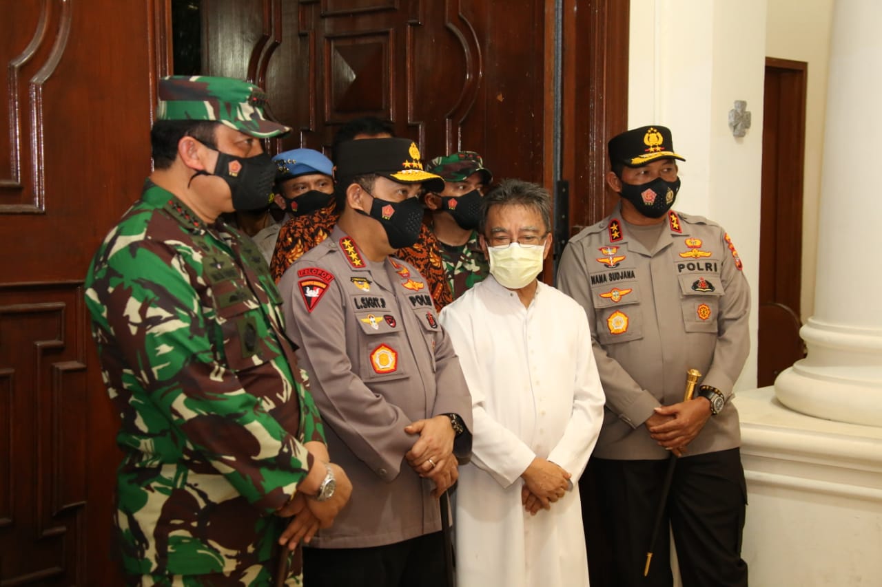 Kunker ke Sulut, Kapolri Pastikan Keamanan Gereja di Malam Jumat Agung