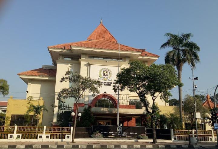 9 Anggota DPRD Surabaya Positif Covid, 7 dari PDIP, Ini Daftar Namanya
