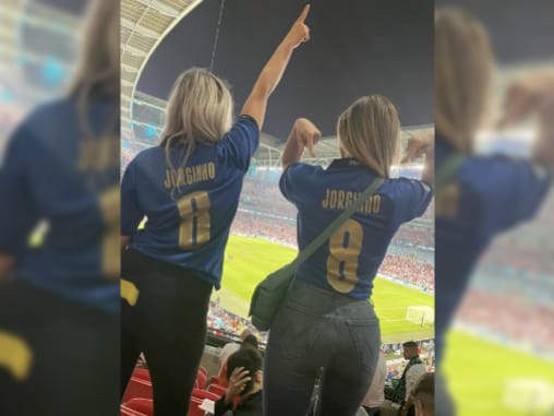 Pacar dan Ibu dari Anak Jorginho Ini Nonton Bareng Mendukung sang Gelandang saat Italia Juara Euro 2020