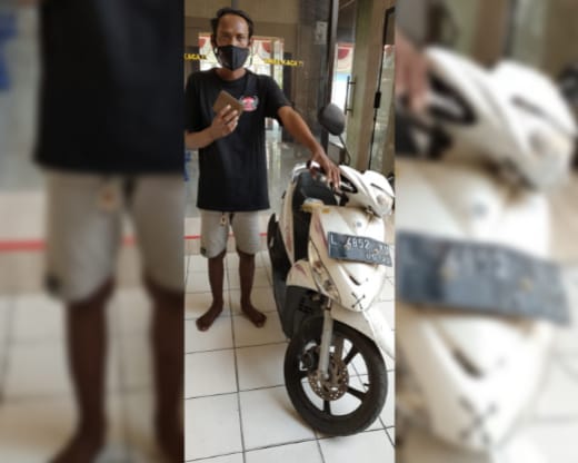 Warga Bulak Banteng Surabaya Ini Nekat Mencuri Mencuri Ponsel dan Dompet di Kandang Sendiri, Begini Akibatnya