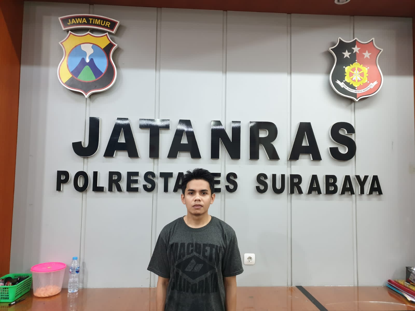 Janjikan Korban jadi Fotografer Prewed, Pria Ini Gondol Kamera dan Peralatan senilai Ratusan Juta