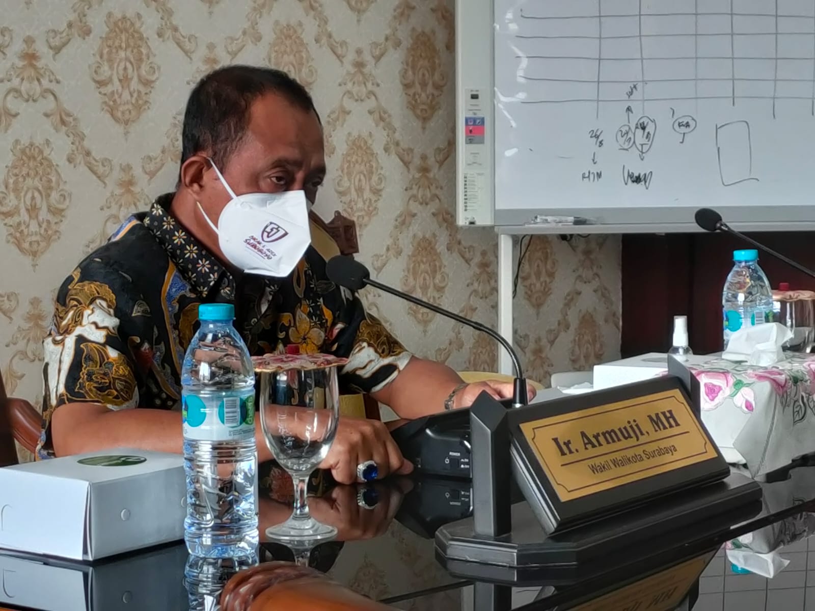 Wakil Walikota Surabaya Armuji Pastikan Pemkot Surabaya segera Pasang WiFi di 8 Pasar Tradisional
