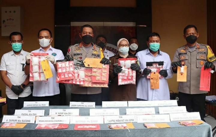 Polresta Banjarmasin Musnahkan 1,6 Kg Sabu dan 658 Butir Ineks