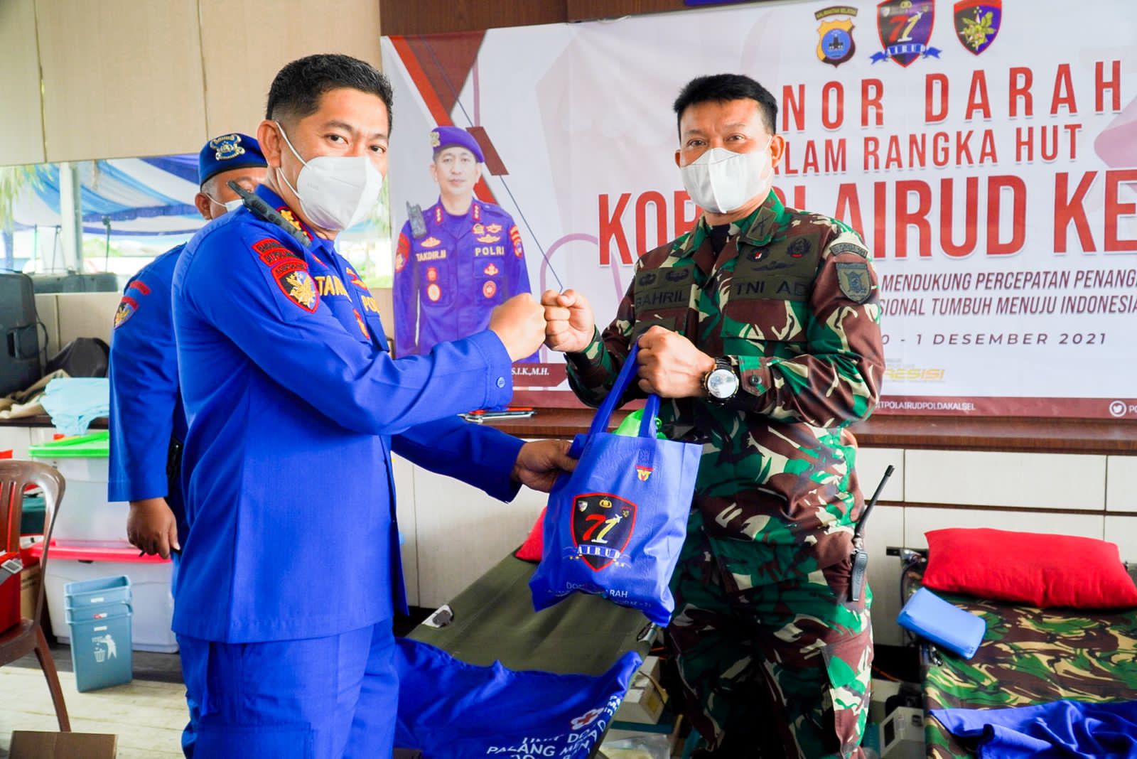 Menuju HUT ke-71, Ditpolairud Polda Kalsel Gelar Aksi Donor Darah