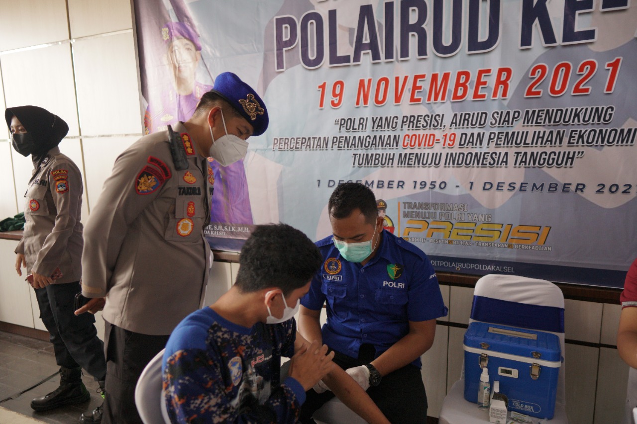 Dirpolairud Tinjau Langsung Pelaksanaan Vaksinasi dalam Rangka HUT Polairud ke-71