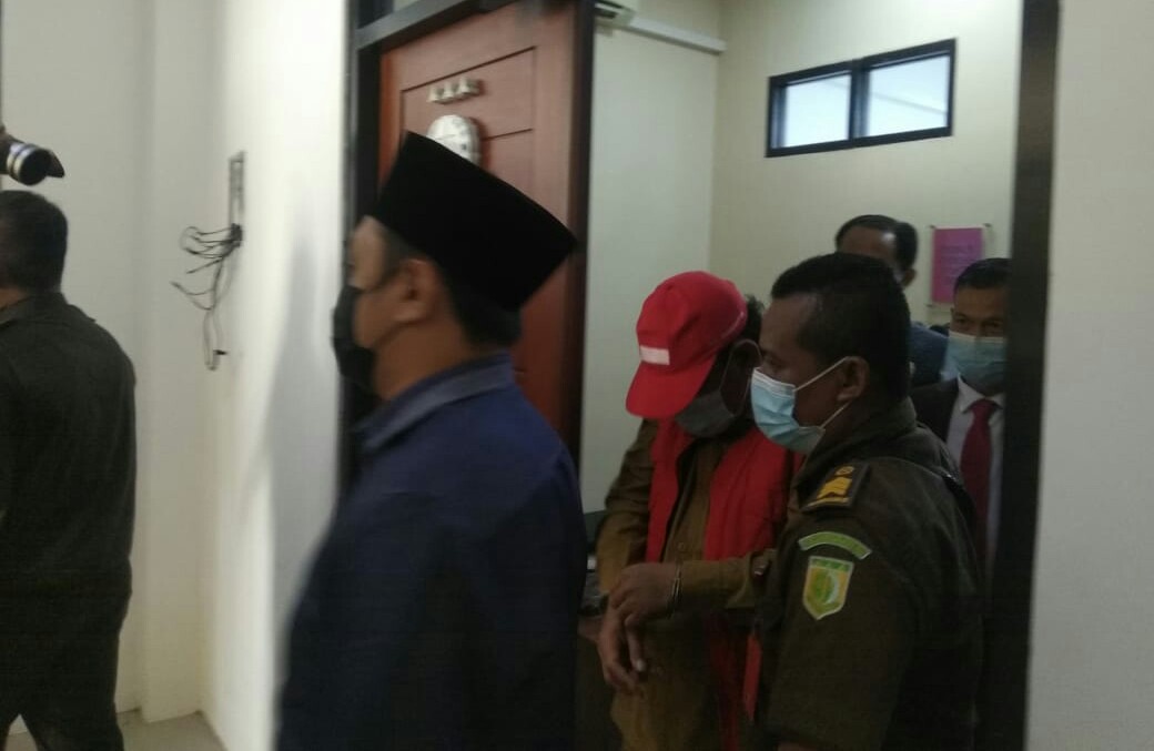 Dugaan Korupsi Camat di Gresik, Pengacara: Kami Siap Kupas Tuntas!