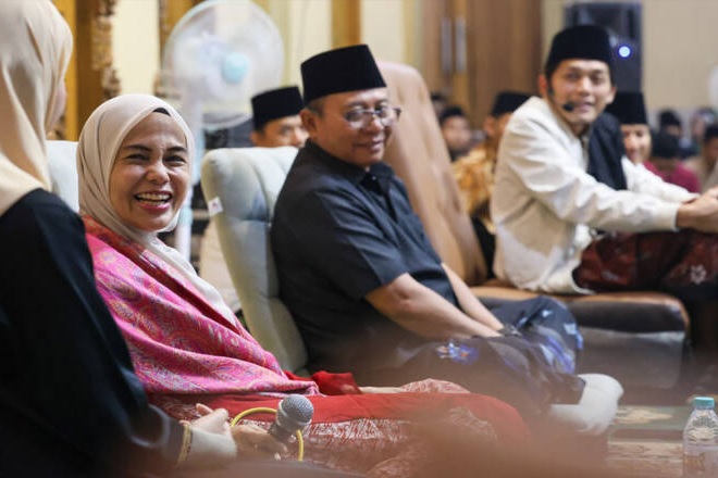 Sambangi Gus Iqdam, Istri Ganjar Pranowo Diberi 'Ijazah' Suwuk Jalur Langit, Biar Menang Pilpres 2024?