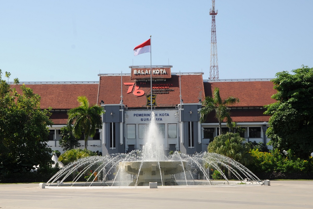 Upacara HUT ke-76 RI di Balai Kota Surabaya Berlangsung Terbatas, Peserta Mengikuti secara Virtual