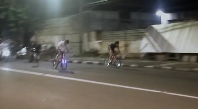 Sekolah Diliburkan, Puluhan Pelajar Gelar Balap Liar Sepeda BMX