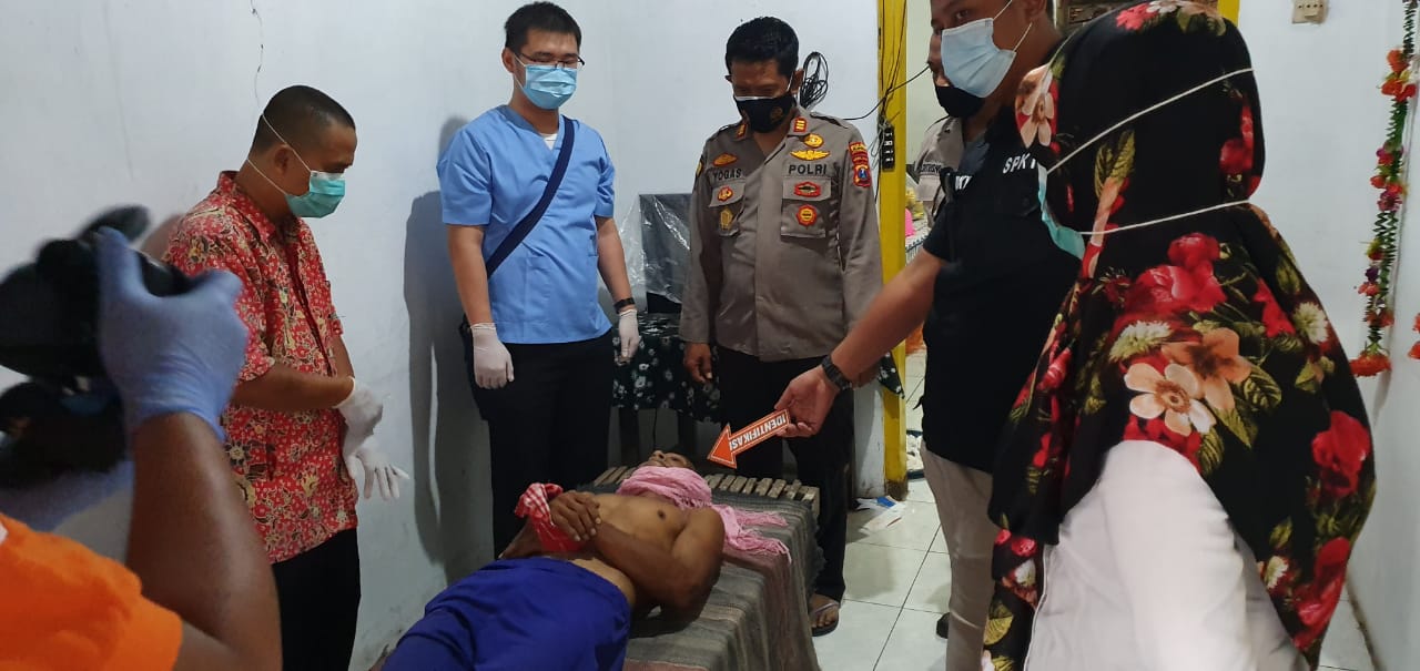 Duda 69 Tahun Mengakhiri Hidupnya Gantung Diri di Pohon Jambu