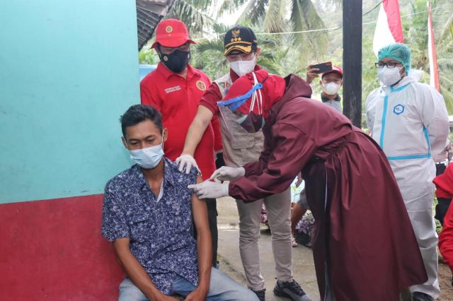 Forkopimda Trenggalek Dukung Pelaksanaan Vaksinasi dari Rumah ke Rumah