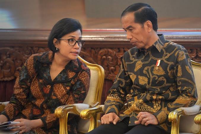Indonesia masih Resesi, Menkeu Sri Mulyani tak Diganti, Jokowi Takut?
