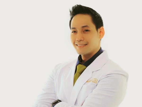 Komentari Prokes, Dokter Cakep di Surabaya Ini Diancam Dibunuh!