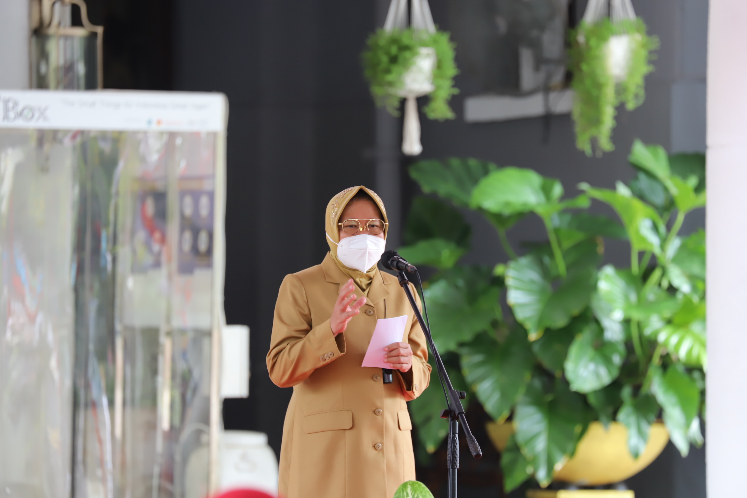 Jelang Libur Panjang, Walikota Risma Keluarkan 2 SE Terkait Covid-19