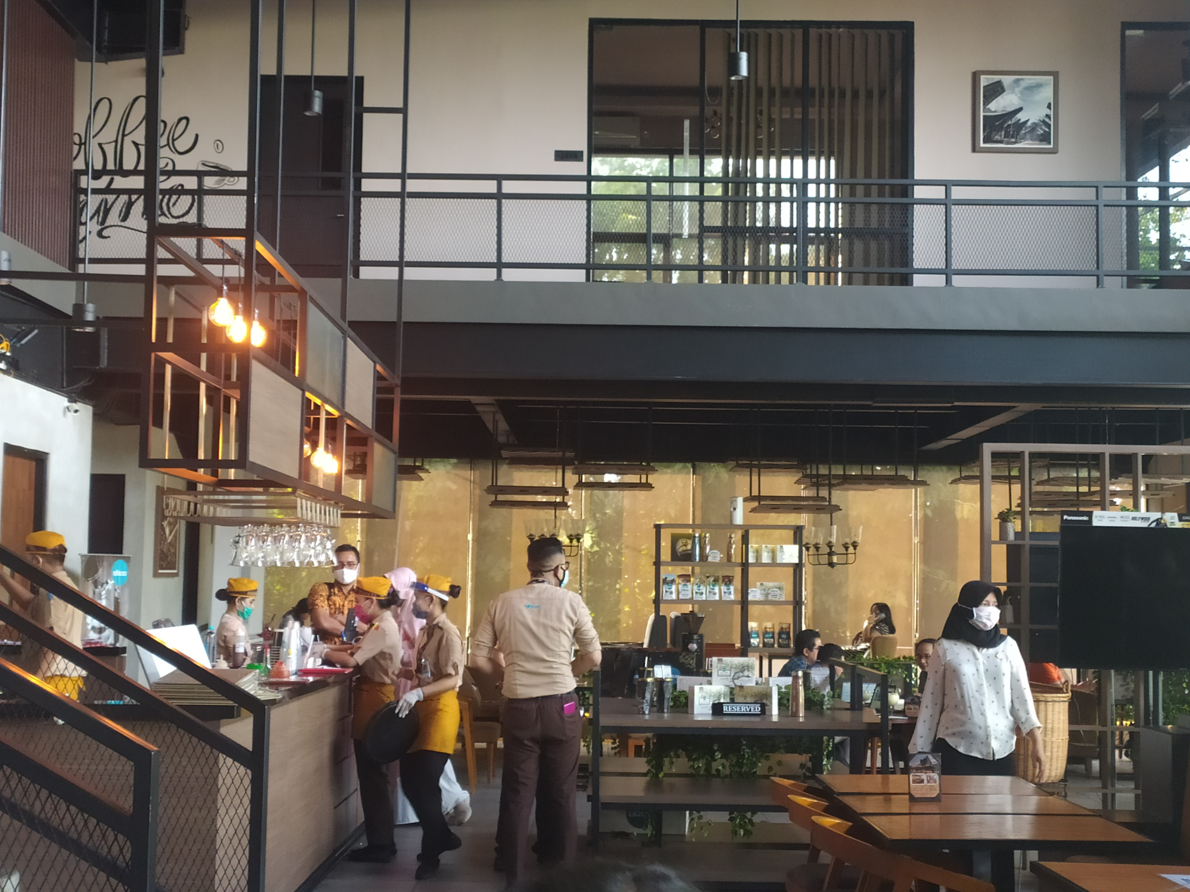 Pegawai Hotel dan Restoran Rawan PHK, Okupansi Diperkirakan Turun