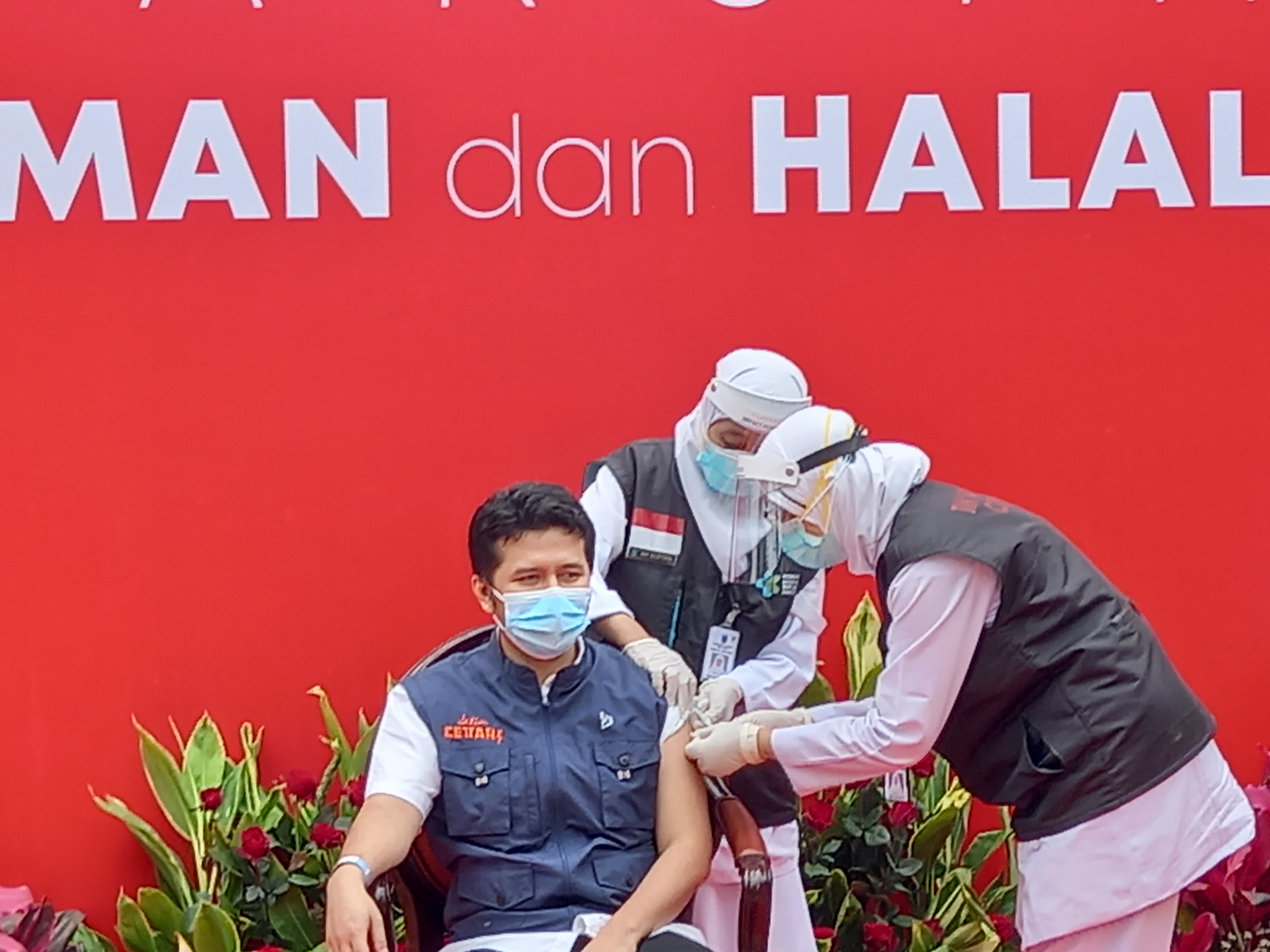 Hari ini Vaksinasi Tahap Dua di Pemprov Jatim, Ada Jatah 21 Tokoh