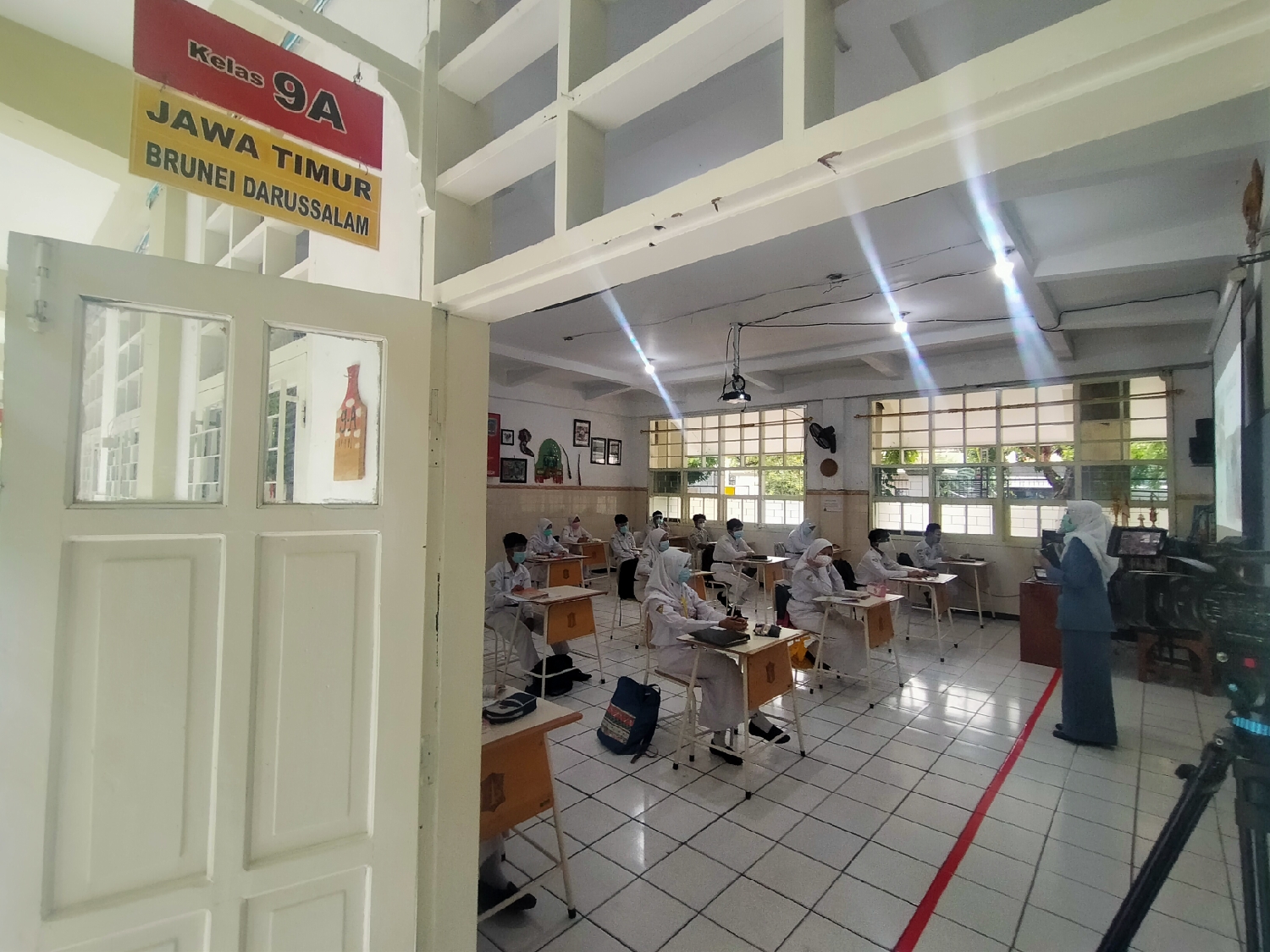 Pemkot Surabaya Pertimbangkan Rencana Sekolah Tatap Muka