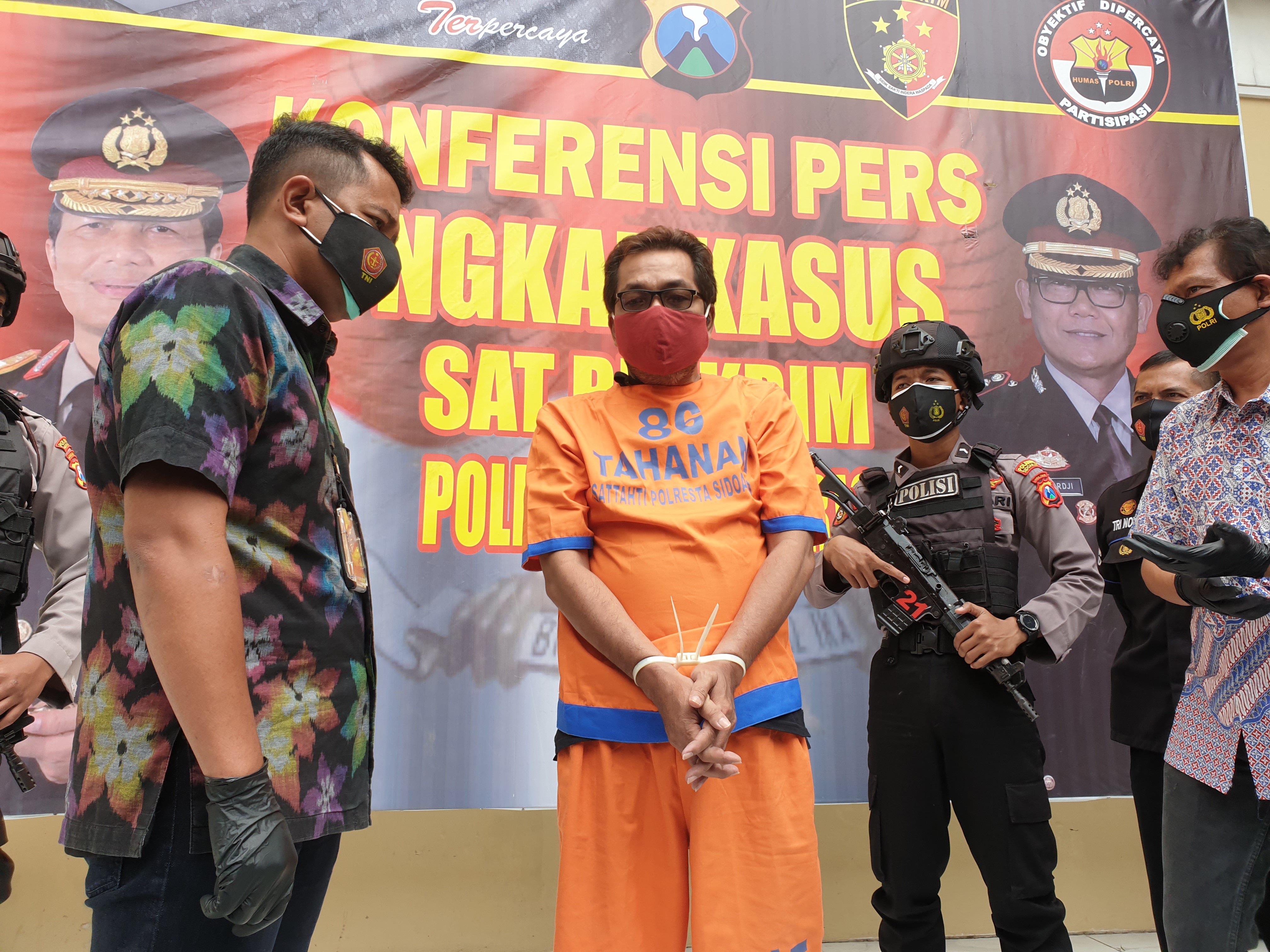 Janjikan Jadi ASN Pemprov Jatim, Pria Ini Tipu 75 Orang