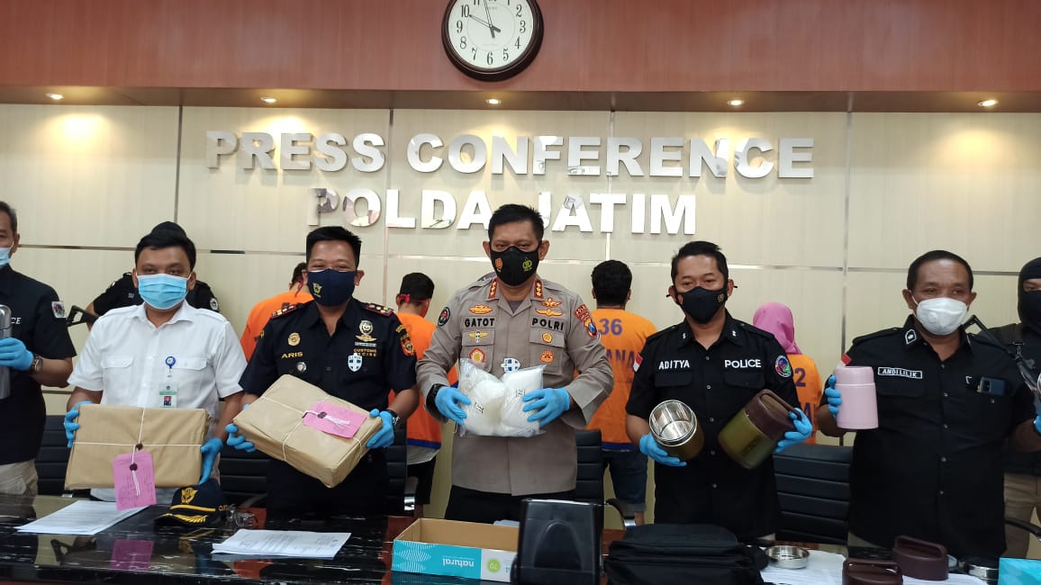Penyelundupan Sabu 6 Kilo ke Madura, Ibu Rumah Tangga Ditangkap