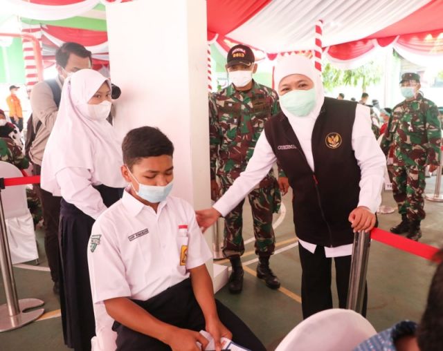 Vaksinasi Covid-19 Dosis Pertama Jawa Timur Tembus 71 Persen