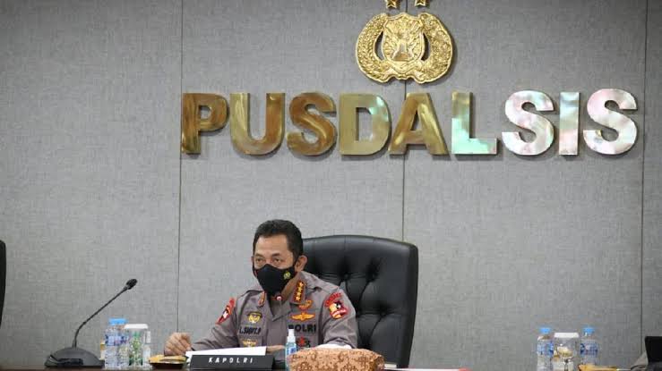 Kapolri Perintahkan Jajaran Copot Oknum Polisi yang tak Profesional: Merusak Marwah Polri
