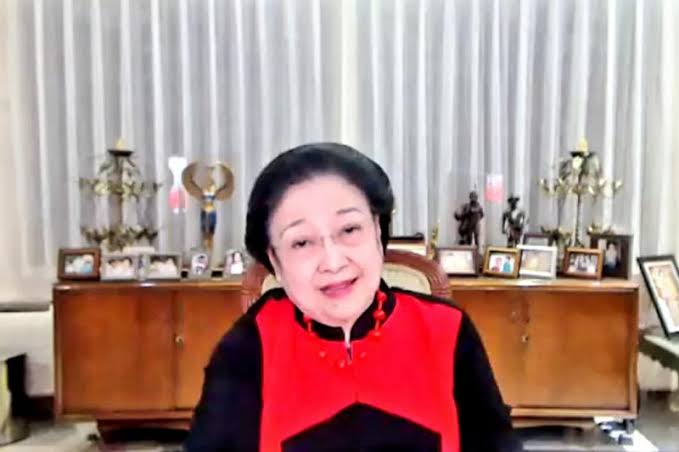Banjir Melanda Negeri, Megawati Perintah Kader PDIP Bersihkan Sungai
