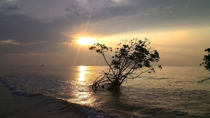 Pulau Laki, Tempat Sriwijaya Air Jatuh, Semisterius Segitiga Bermuda?
