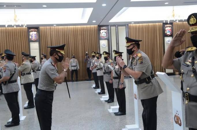 IPW Ungkap 5 Jenderal Bintang Dua Bersaing Jadi Kepala BNN
