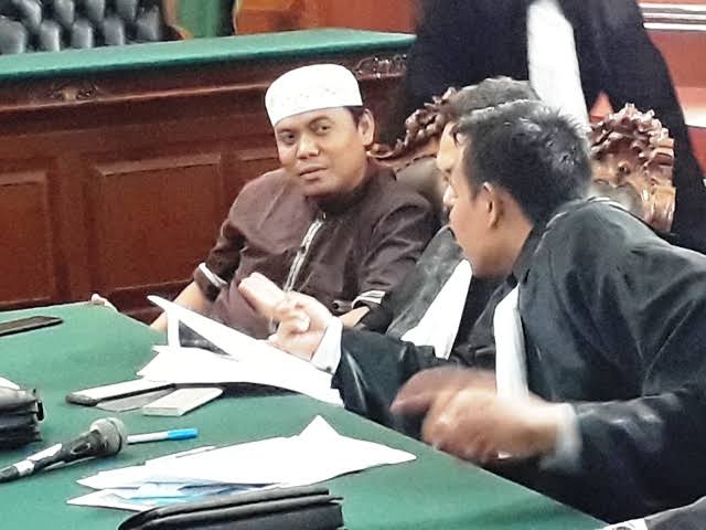 Bareskrim Polri Akhirnya Tahan Gus Nur