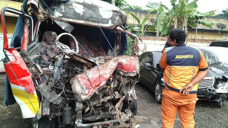 Kecelakaan Maut di Tol Cipali, 10 Orang Tewas
