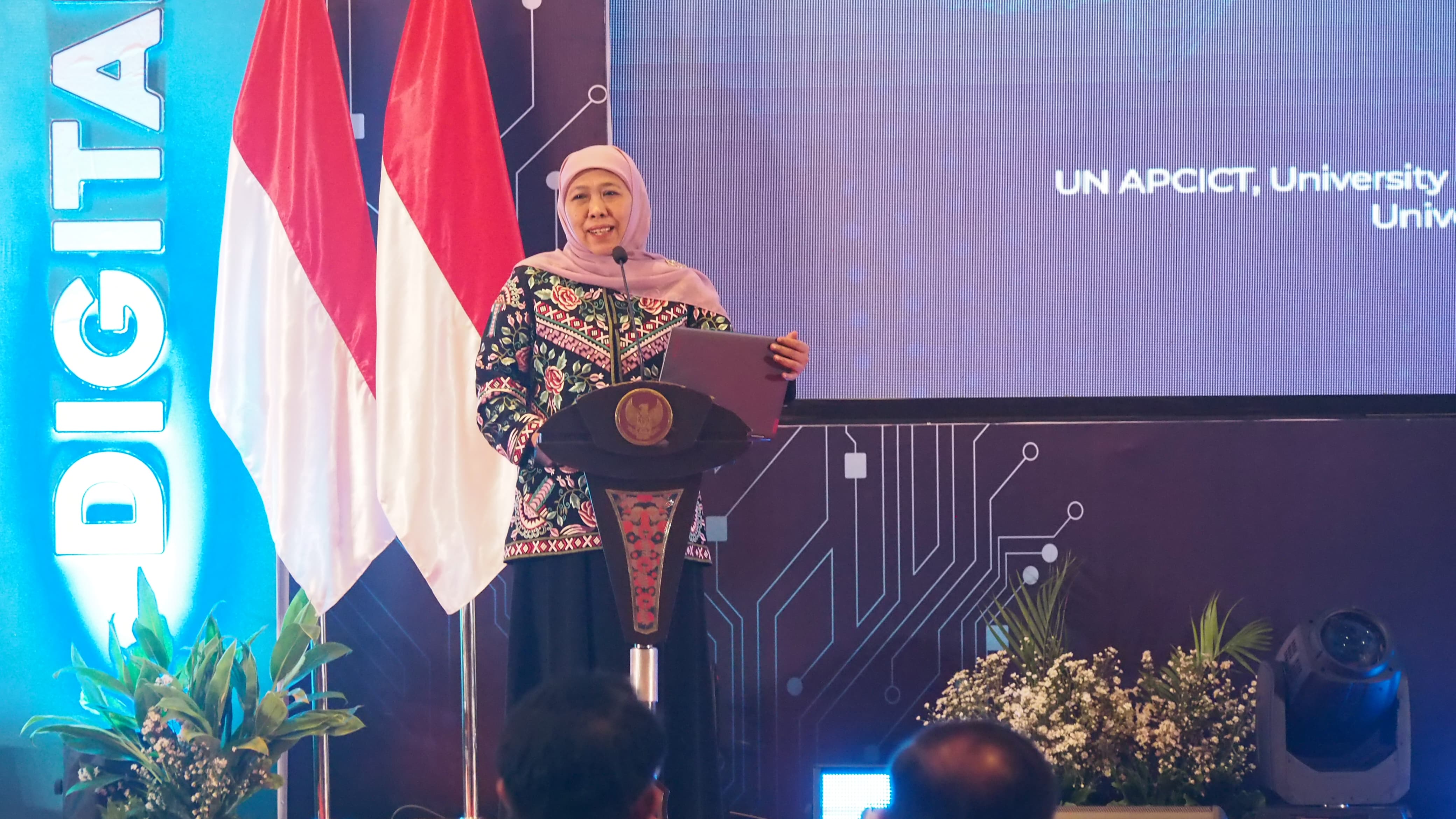 Gubernur Khofifah Bangun Budaya Digital di Pemprov Jawa Timur