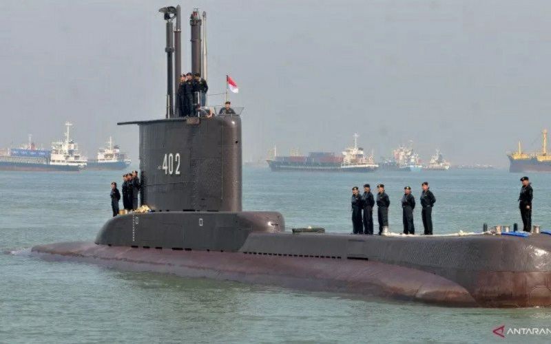 KRI Nanggala Subsunk di 600 Meter, Kans Awak Kapal Selamat Kecil
