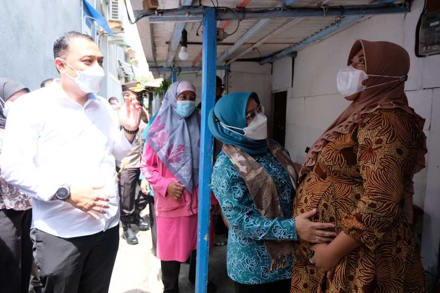 Luncurkan Aplikasi Sayang Warga, Pemkot Surabaya Identifikasi Masalah Sosial dan Kesehatan