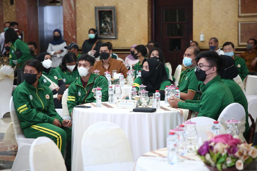 Para Atlet Peraih Medali di Ajang PON XX Tahun 2021 Papua Diganjar Bonus dari Pemkot Surabaya
