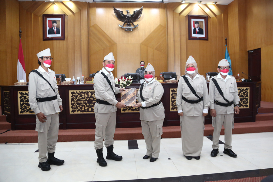 Sesuai Jadwal, APBD Surabaya Rp 10,3 Triliun Disahkan Tepat di Hari Pahlawan