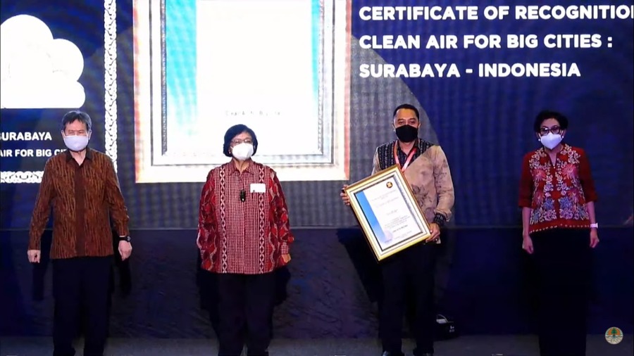 Karena Hal Ini, Kota Surabaya Sabet Penghargaan Udara Terbersih se-Asia Tenggara