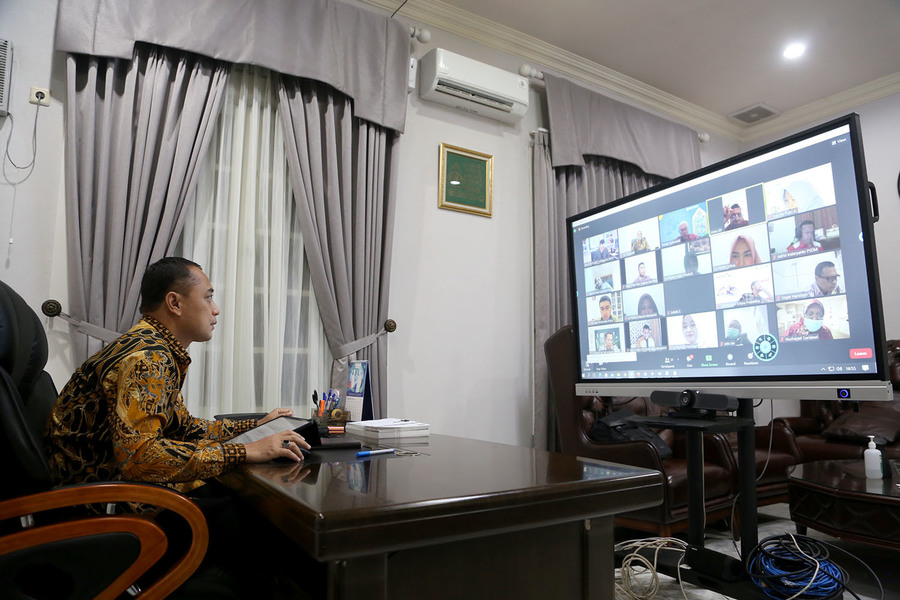 Wali Kota Surabaya Eri Cahyadi Kuliah S3 di Unair Bareng Ketum Demokrat AHY, Apa yang Mereka Pelajari?