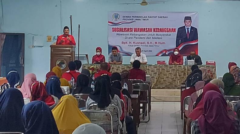 Ketua DPD PDIP Jatim Dorong Kader di Gresik Aktif Mengentas Kemiskinan, Begini Caranya