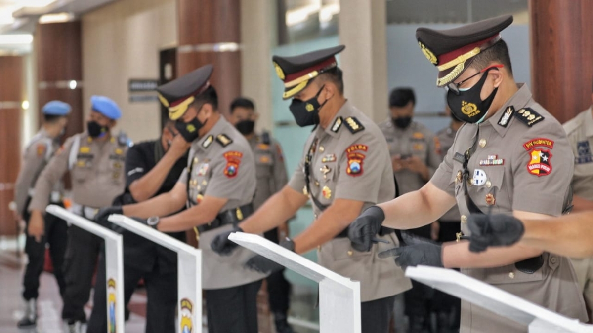 12 Pejabat Jajaran Polda Jatim Pindah Tugas, Siapa saja Mereka? Ini Daftar Lengkapnya