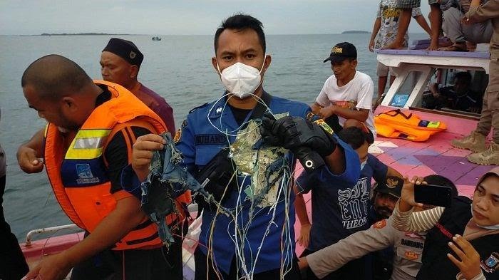 Pesawat Sriwijaya Jakarta-Pontianak Jatuh & Meledak, Ini Kronologinya
