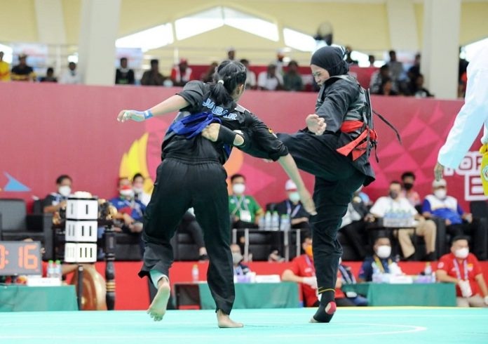 PON XX Papua: Pesilat Jatim Sarah Monita jadi Jawara Kelas E Putri