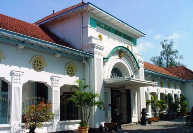 Pengadilan Negeri Surabaya Lagi-Lagi Lockdown usai 27 Pegawai Positif COVID-19